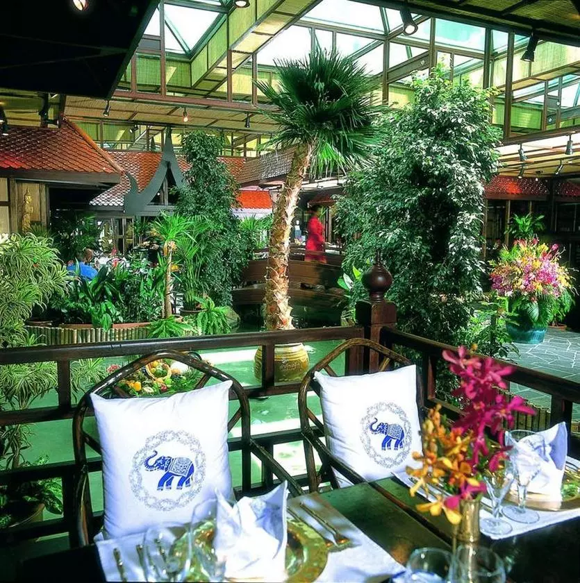 RODAALBUSTAN-SHABAVIZ (10).jpg